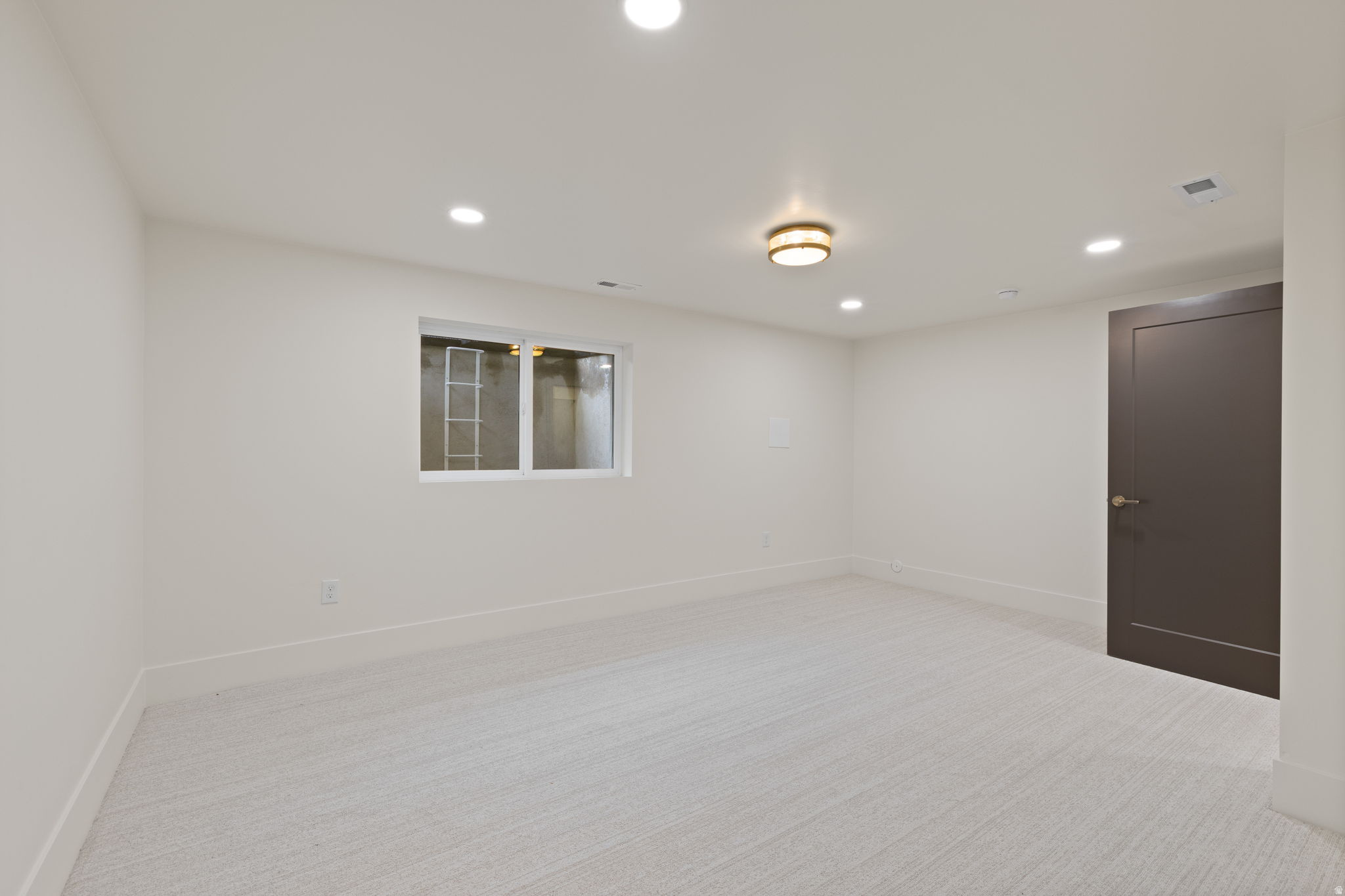 OAK HILLS - Residential