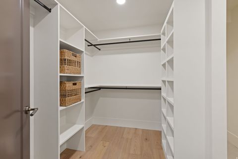 Tiny photo for 985 S VISTA VIEW DR E, Salt Lake City, UT 84108 (MLS # 2159111)