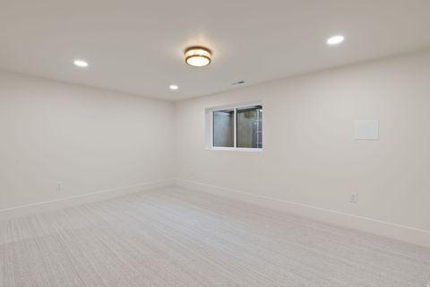 Tiny photo for 985 S VISTA VIEW DR E, Salt Lake City, UT 84108 (MLS # 2159111)