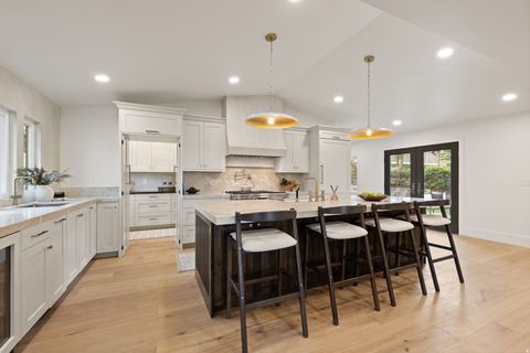 Tiny photo for 985 S VISTA VIEW DR E, Salt Lake City, UT 84108 (MLS # 2159111)