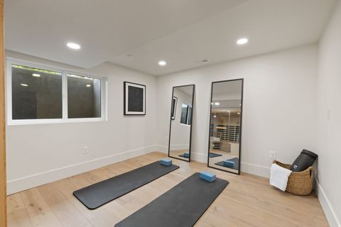 Tiny photo for 985 S VISTA VIEW DR E, Salt Lake City, UT 84108 (MLS # 2159111)