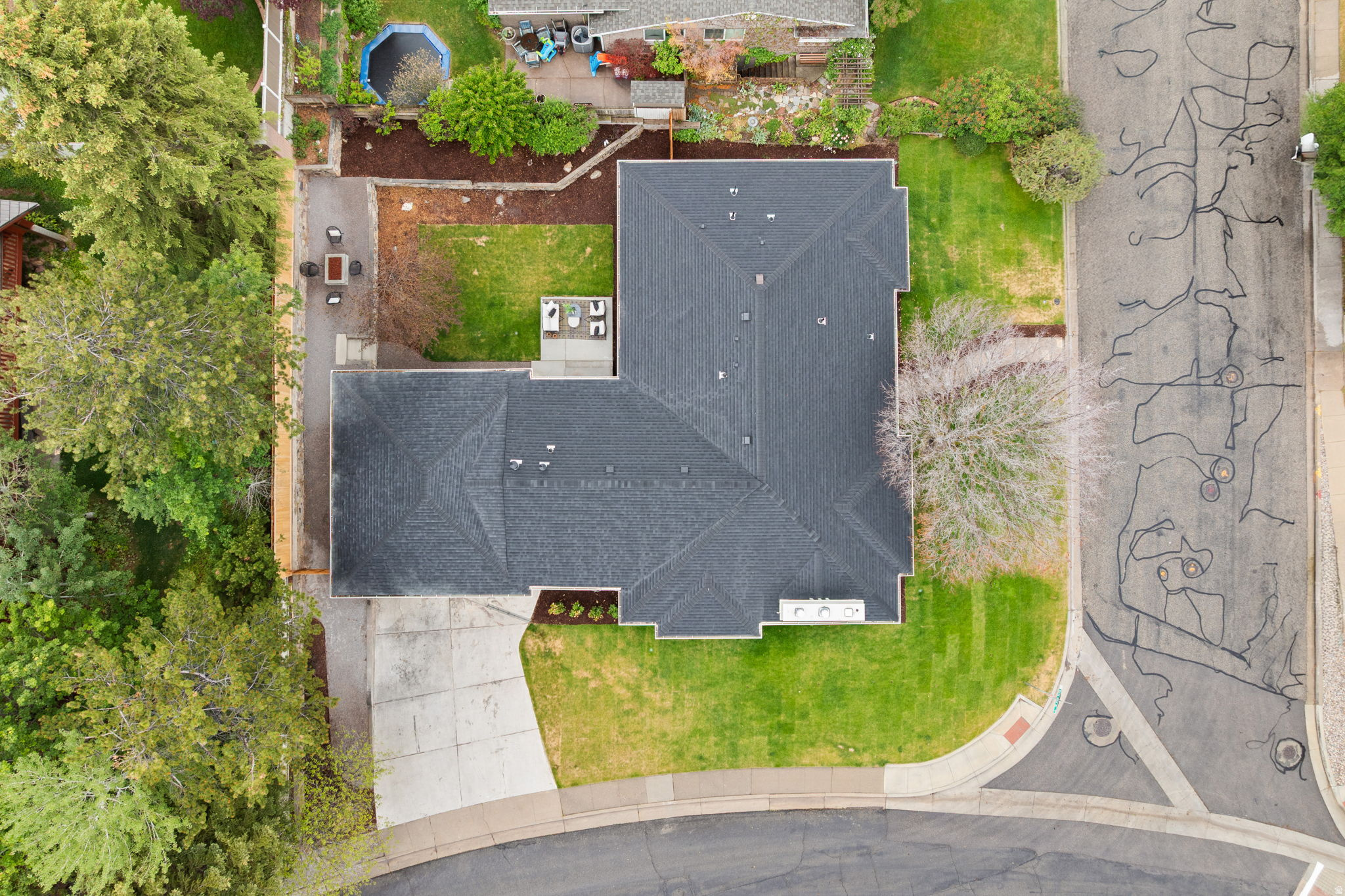 OAK HILLS - Residential