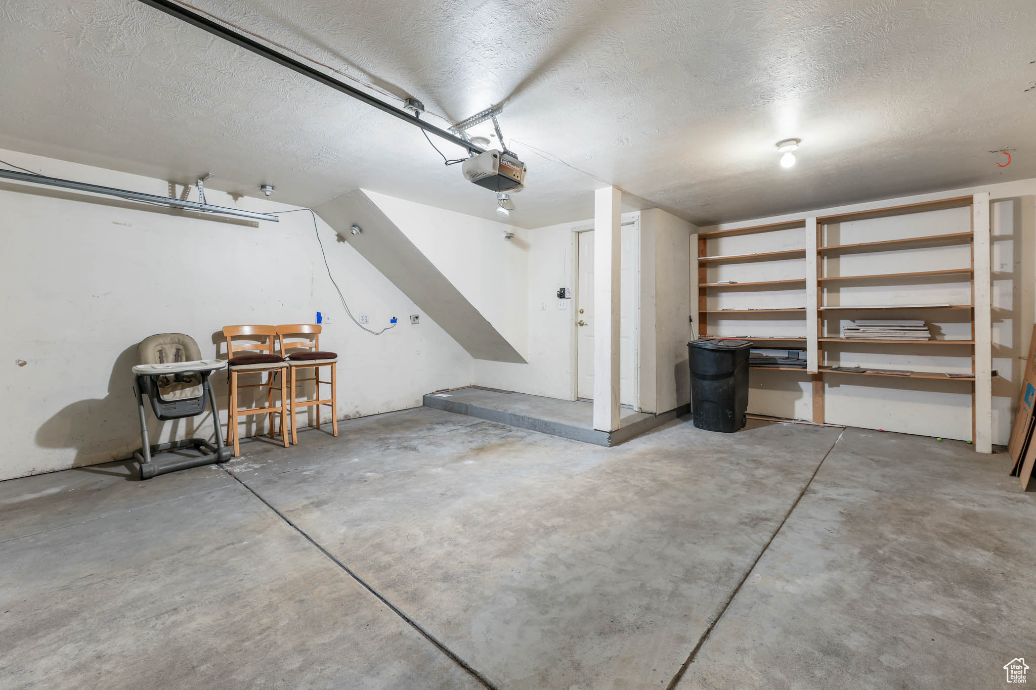 WILLOW GROVE CONDOMINIUMS - Residential