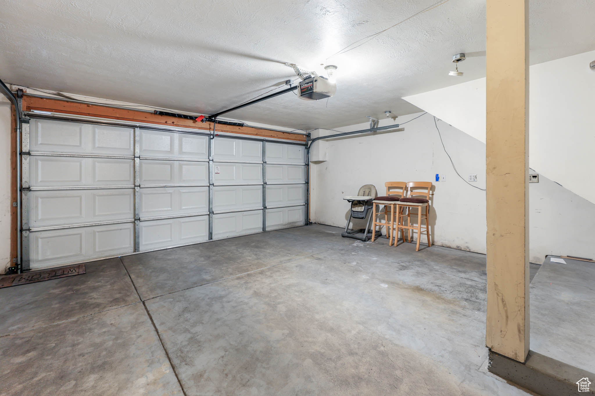 WILLOW GROVE CONDOMINIUMS - Residential