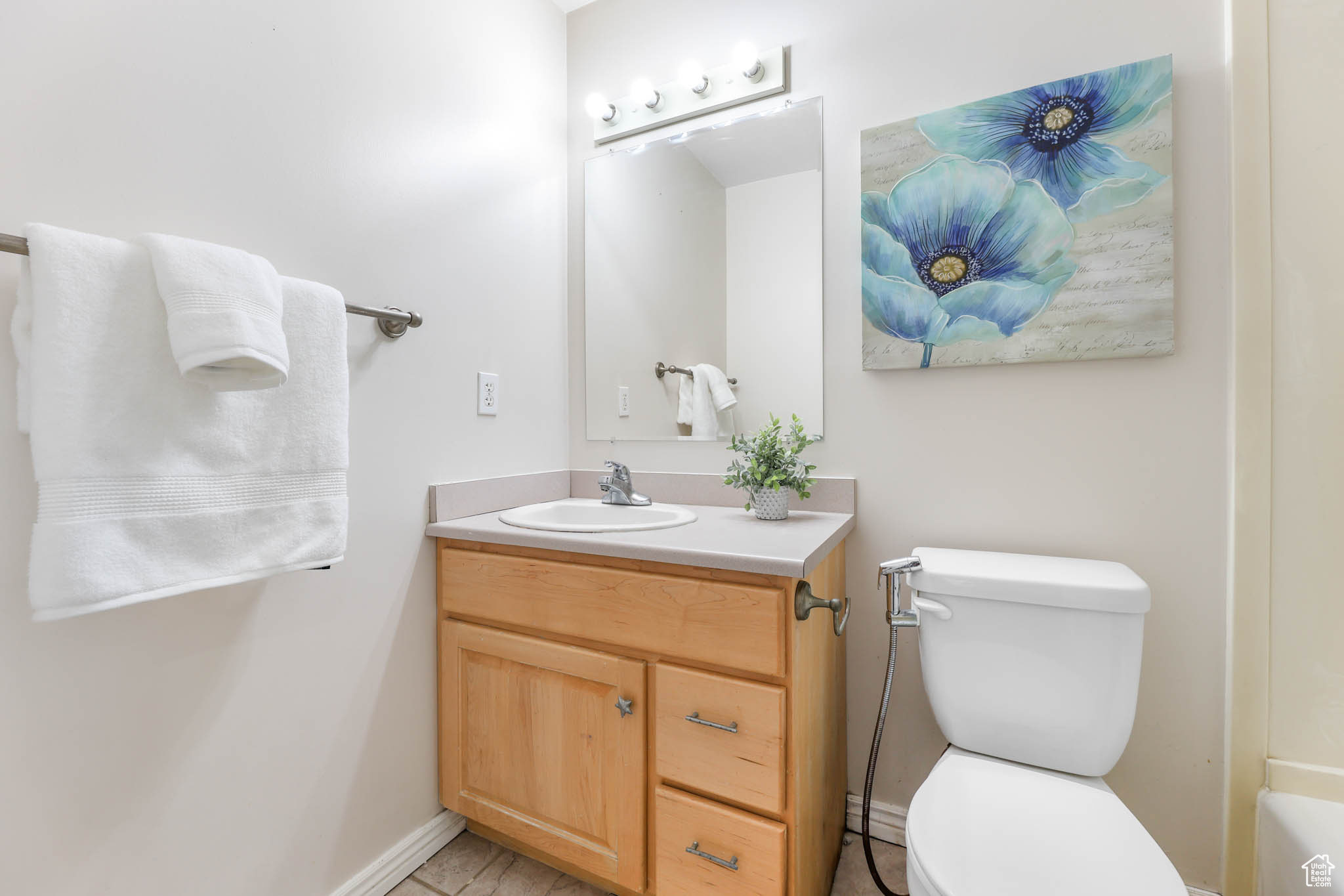 WILLOW GROVE CONDOMINIUMS - Residential