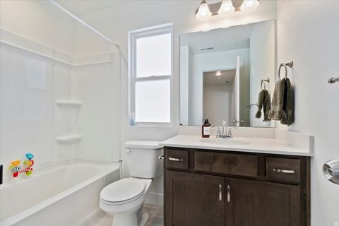 Tiny photo for 11764 S LEANDER DR, South Jordan, UT 84009 (MLS # 2153350)
