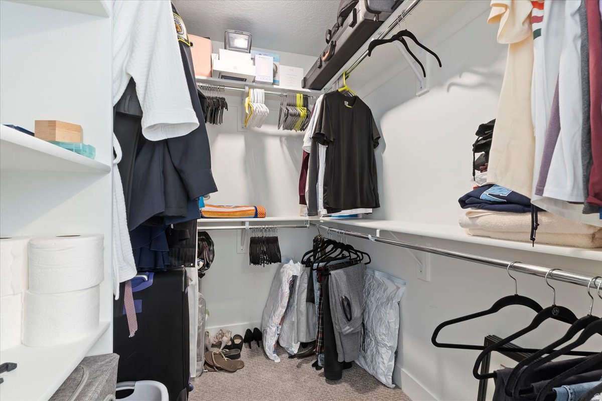 DAYBREAK - Residential