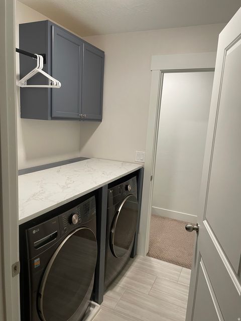 Tiny photo for 11764 S LEANDER DR, South Jordan, UT 84009 (MLS # 2153350)