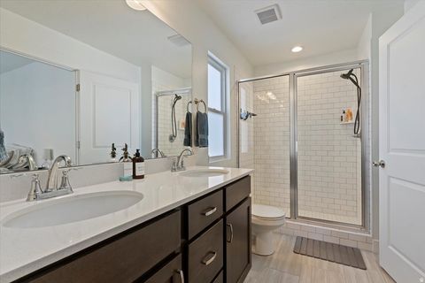 Tiny photo for 11764 S LEANDER DR, South Jordan, UT 84009 (MLS # 2153350)