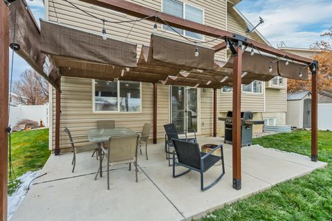 Tiny photo for 154 E 2325 S, Clearfield, UT 84015 (MLS # 2125397)