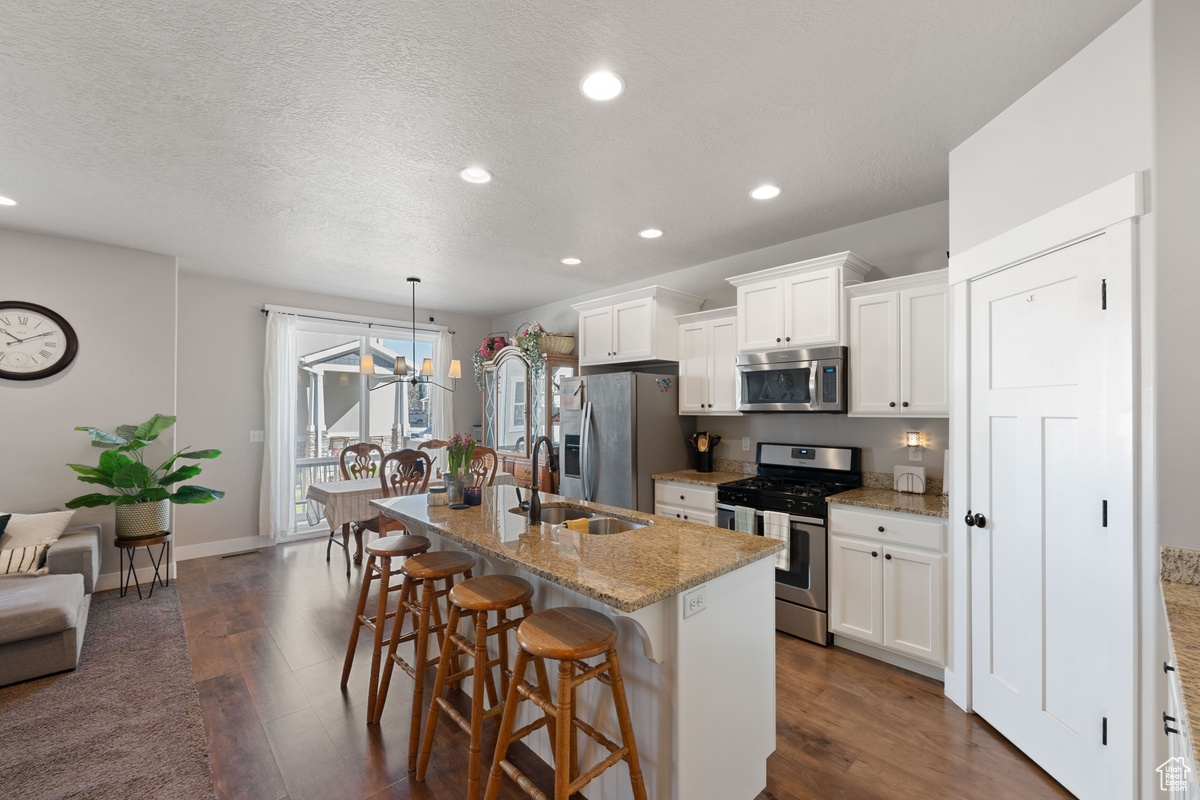 2046 W Fairway Ln, Orem, Utah image 3