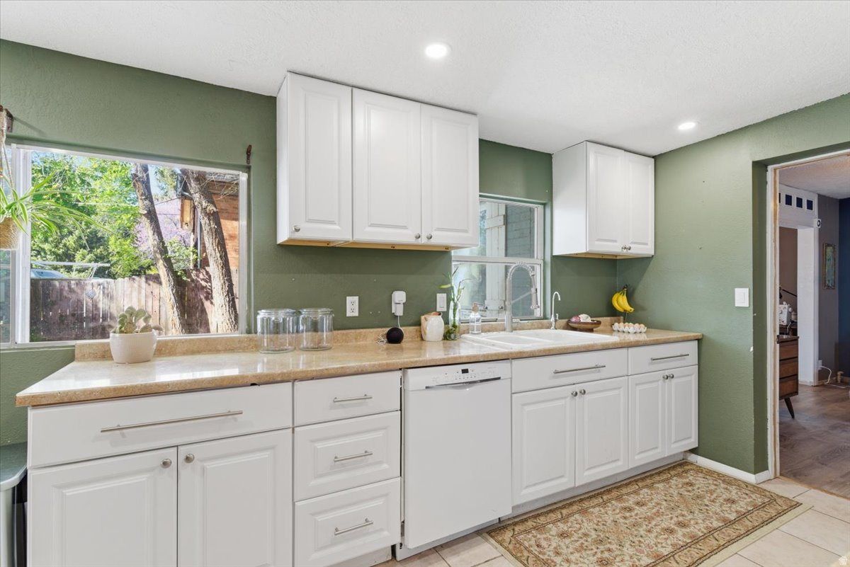 NOB HILL - Residential