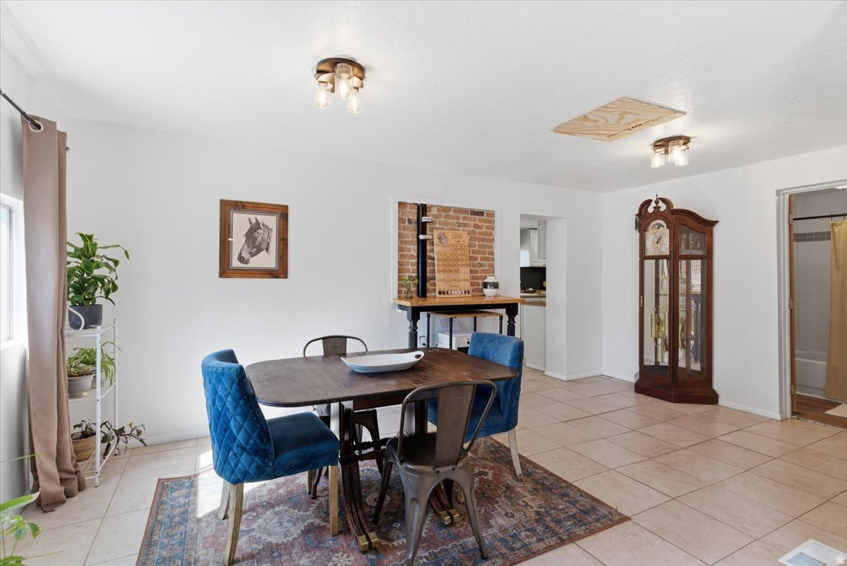 NOB HILL - Residential