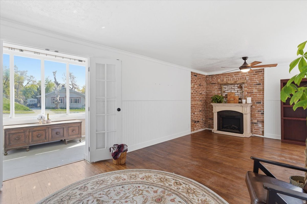 NOB HILL - Residential