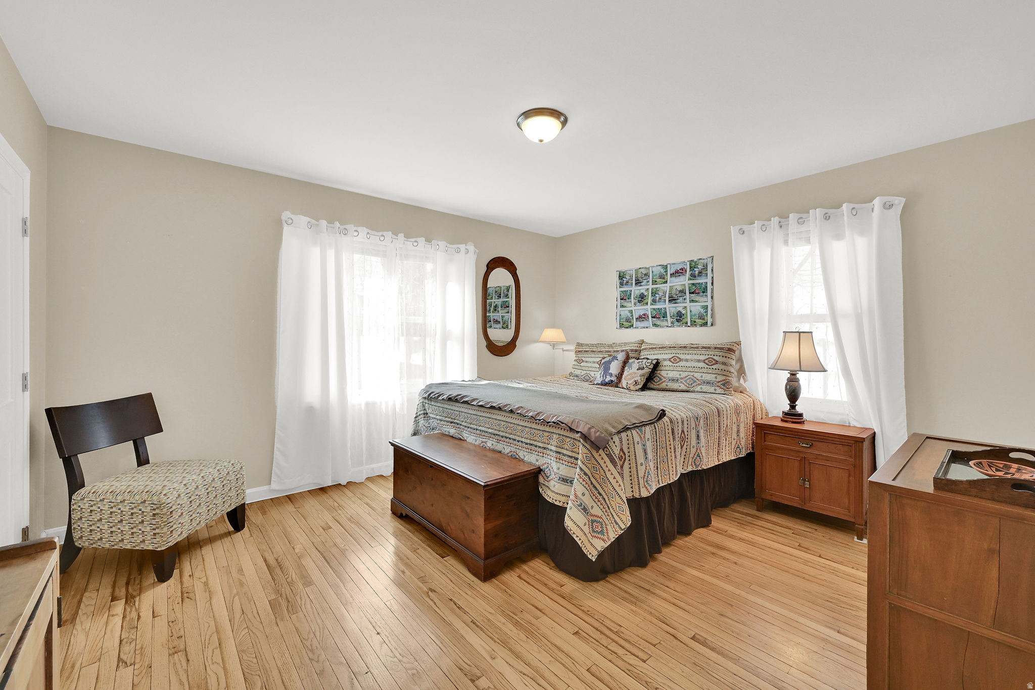 NOB HILL - Residential