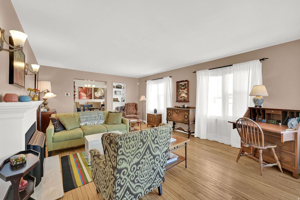 Photo of 1421 BINFORD ST, Ogden, UT 84401 (MLS # 2146566)