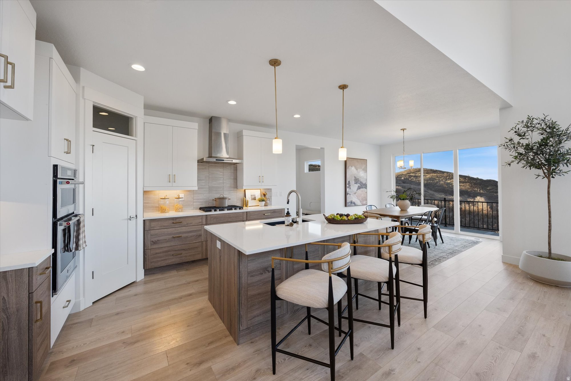 HIDDEN CANYON - Residential