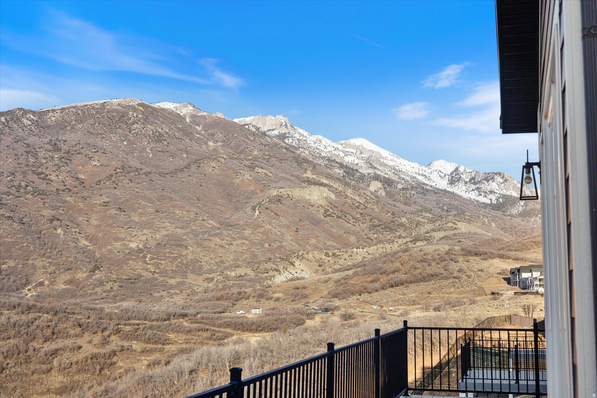 HIDDEN CANYON - Residential