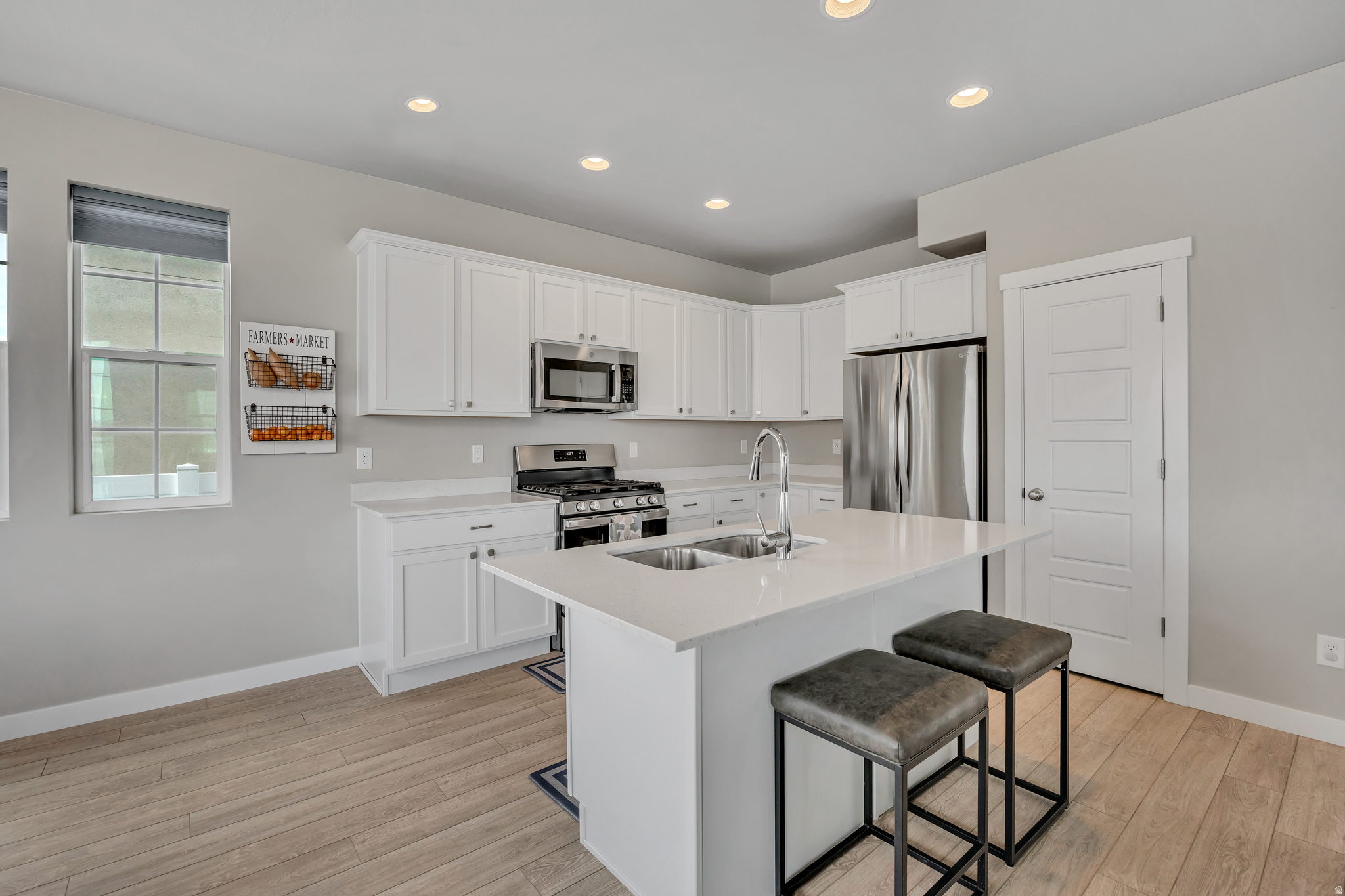 SAGEWOOD VILLAGE -PHASE 6 - Residential