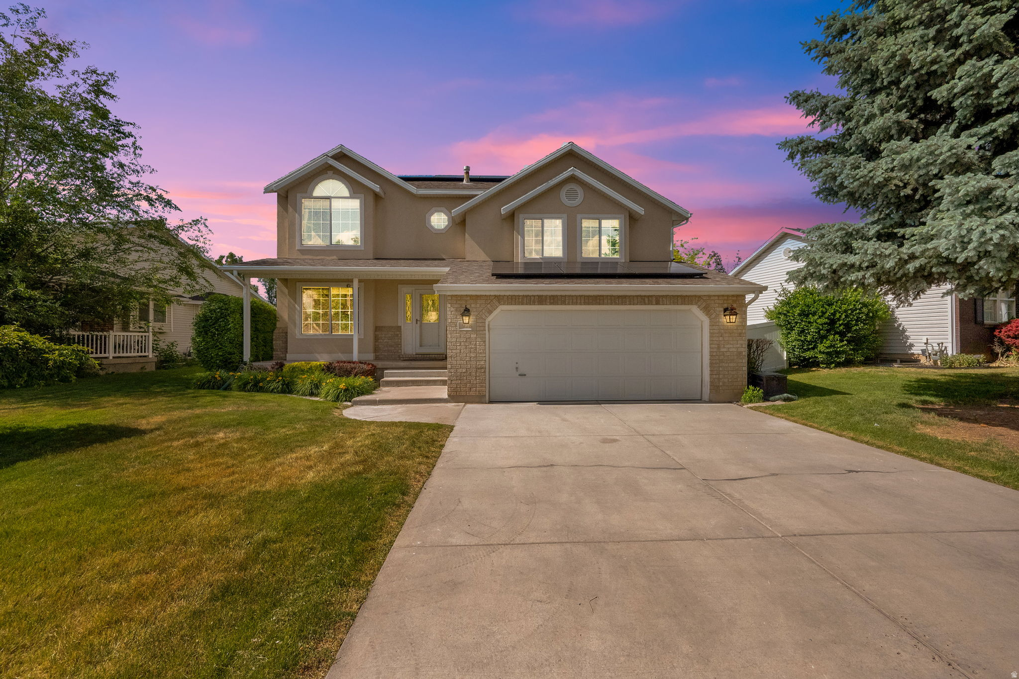 ANGEL CROSSING - Residential