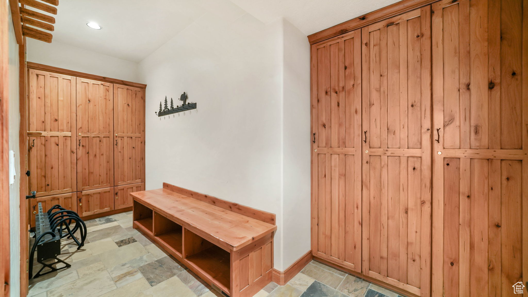 OAKS AT DEER VALLEY - Residential