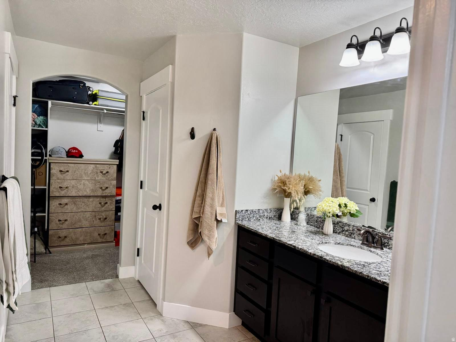 SKY RIDGE TOWNHOMES - Residential