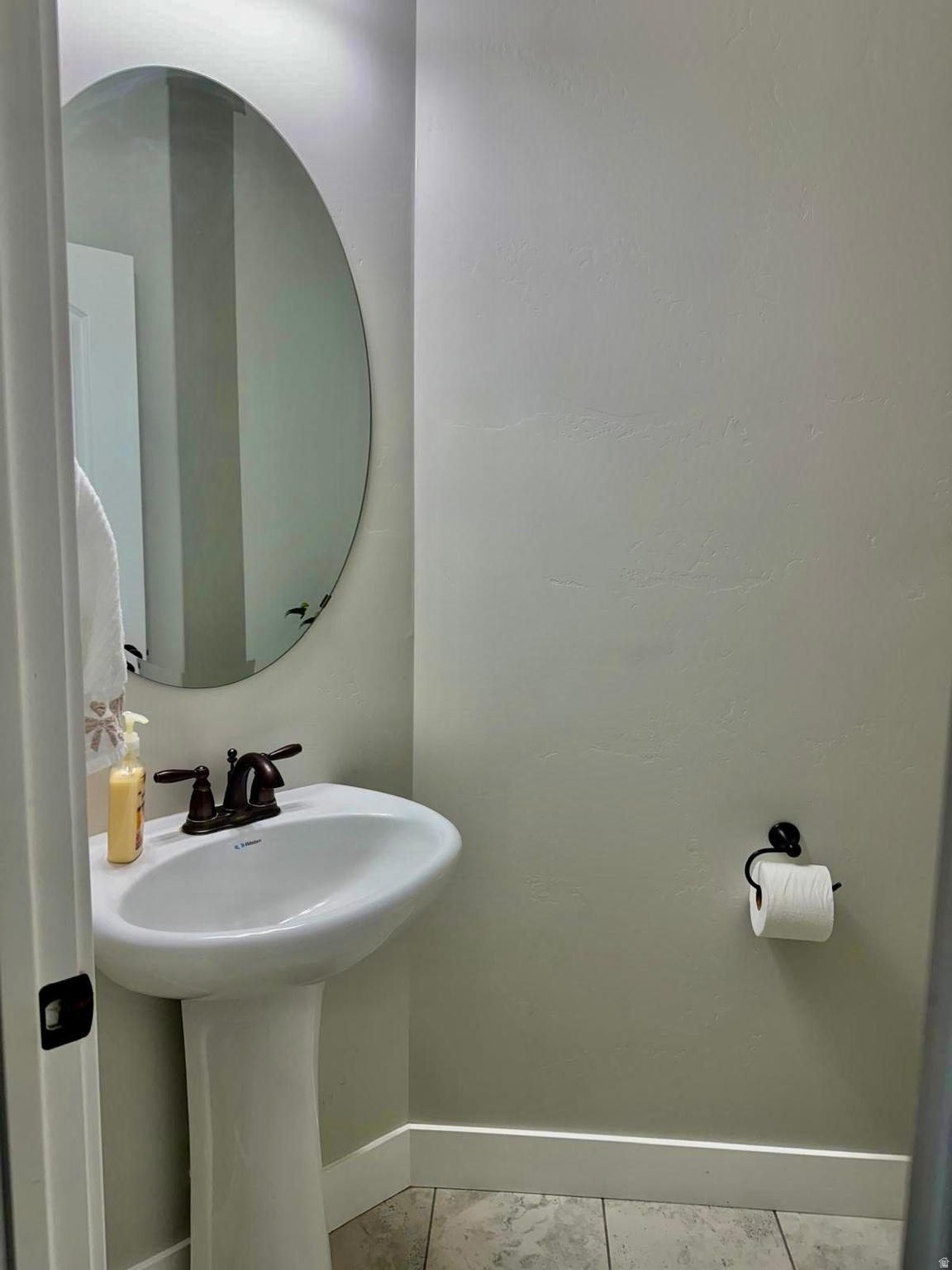 SKY RIDGE TOWNHOMES - Residential