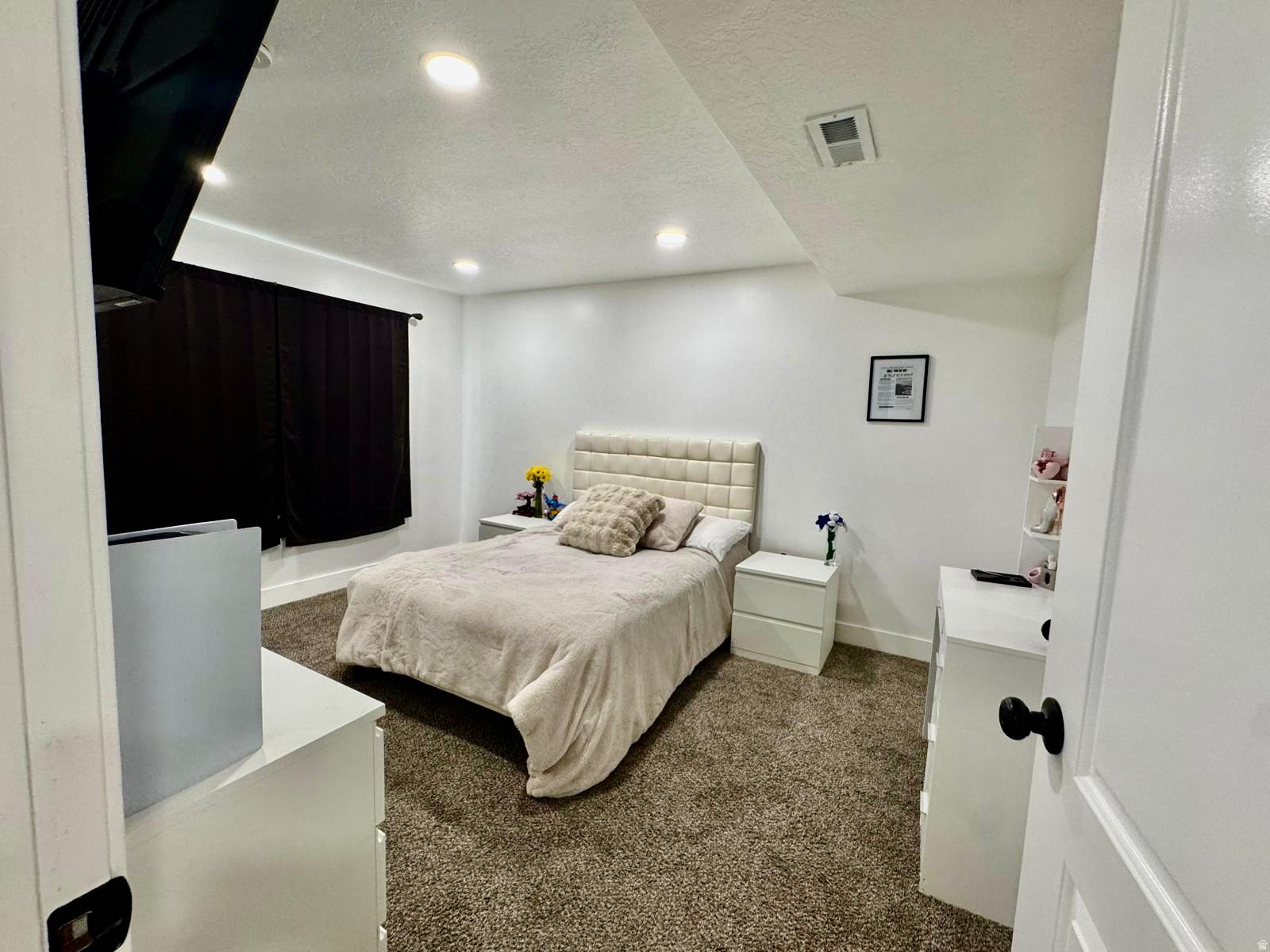 SKY RIDGE TOWNHOMES - Residential