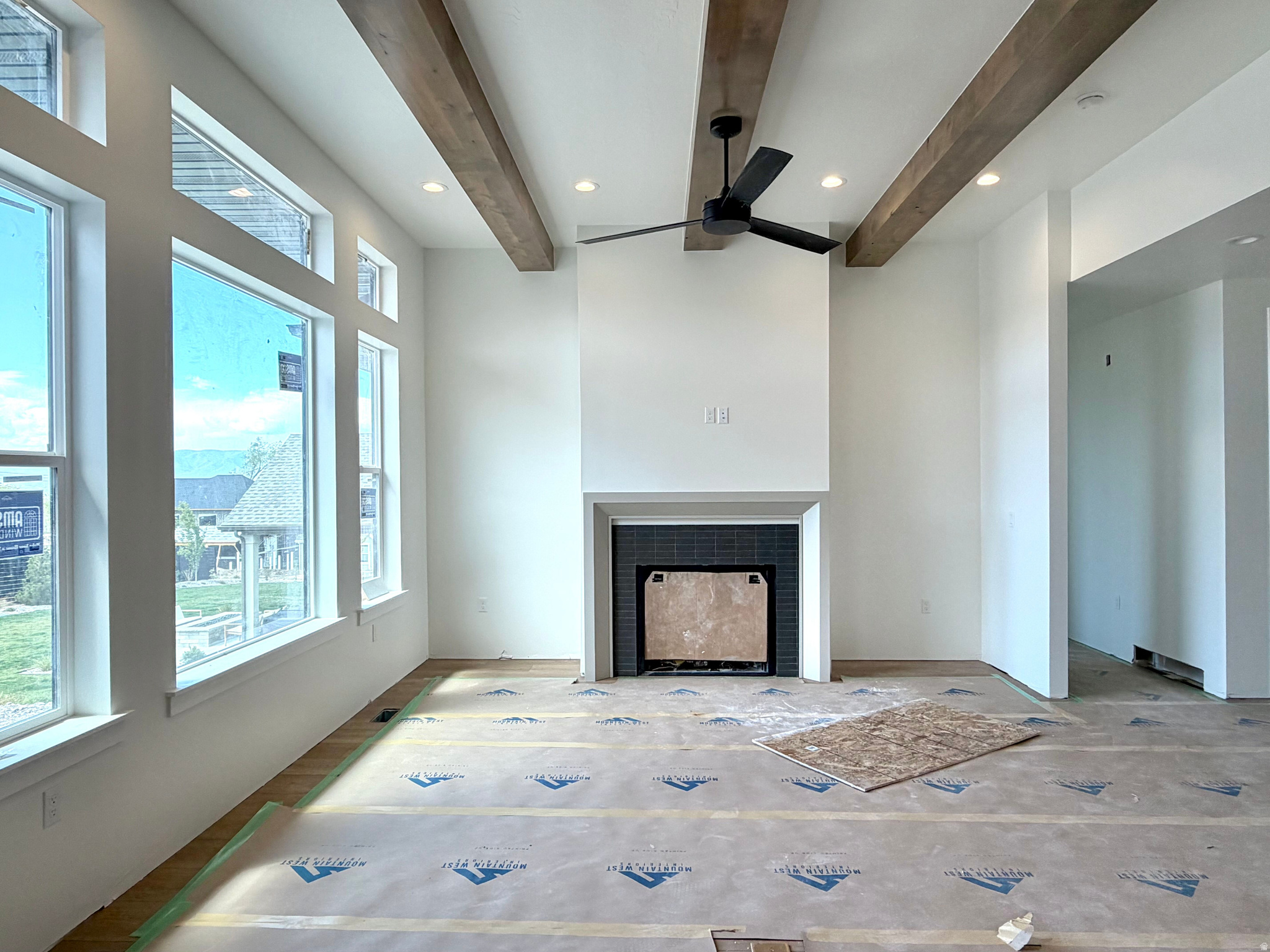 BLOSSOM HILL - Residential