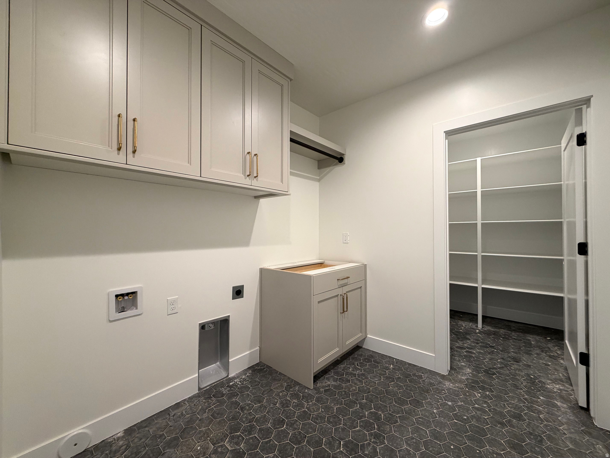 BLOSSOM HILL - Residential