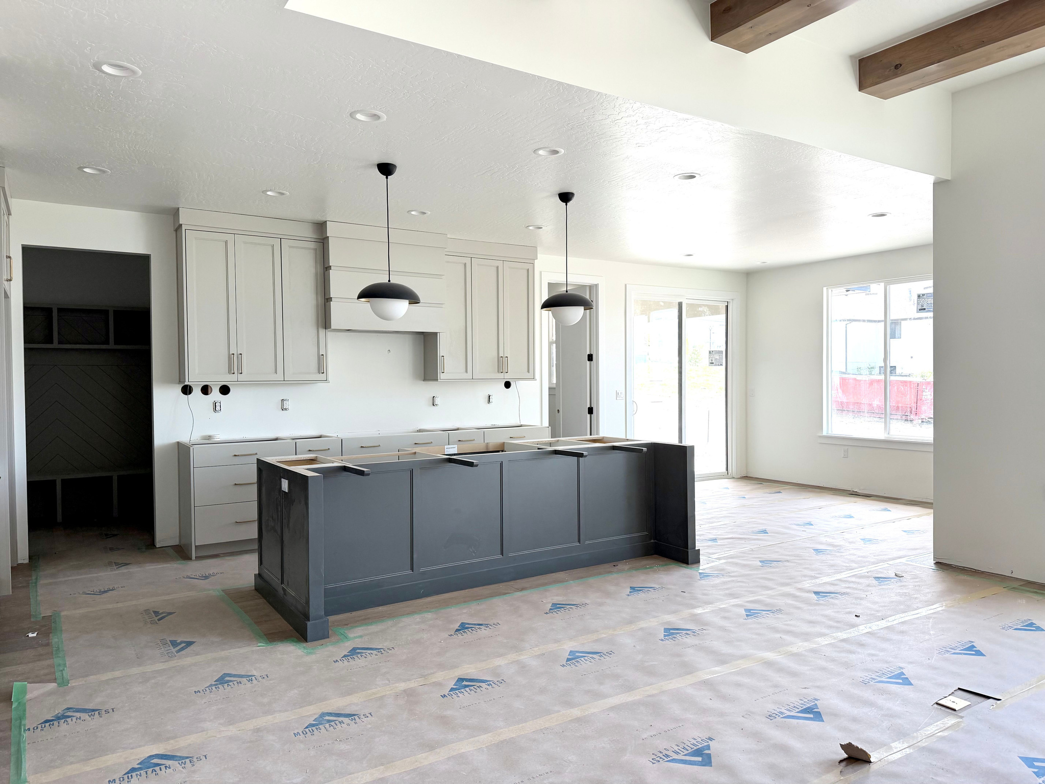 BLOSSOM HILL - Residential