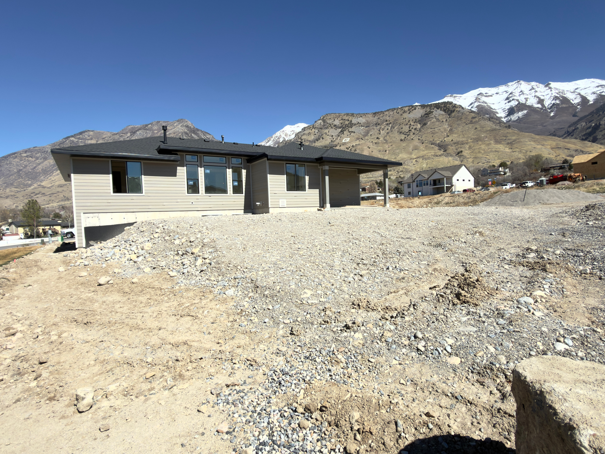 BLOSSOM HILL - Residential