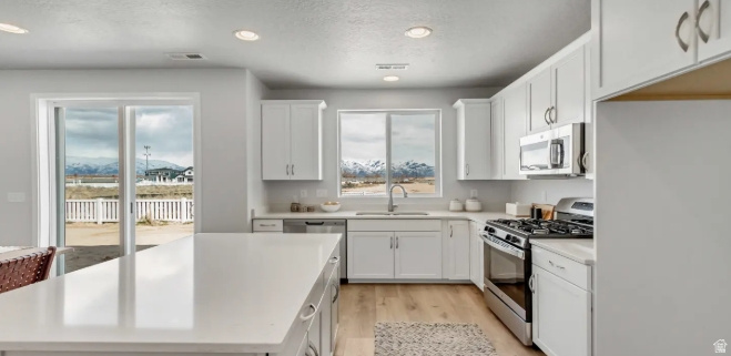 BAYVIEW AT SHORELINE - Residential
