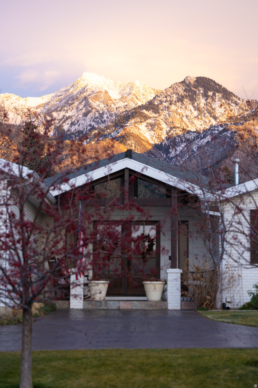 WILLOW CREEK HEIGHTS - Residential