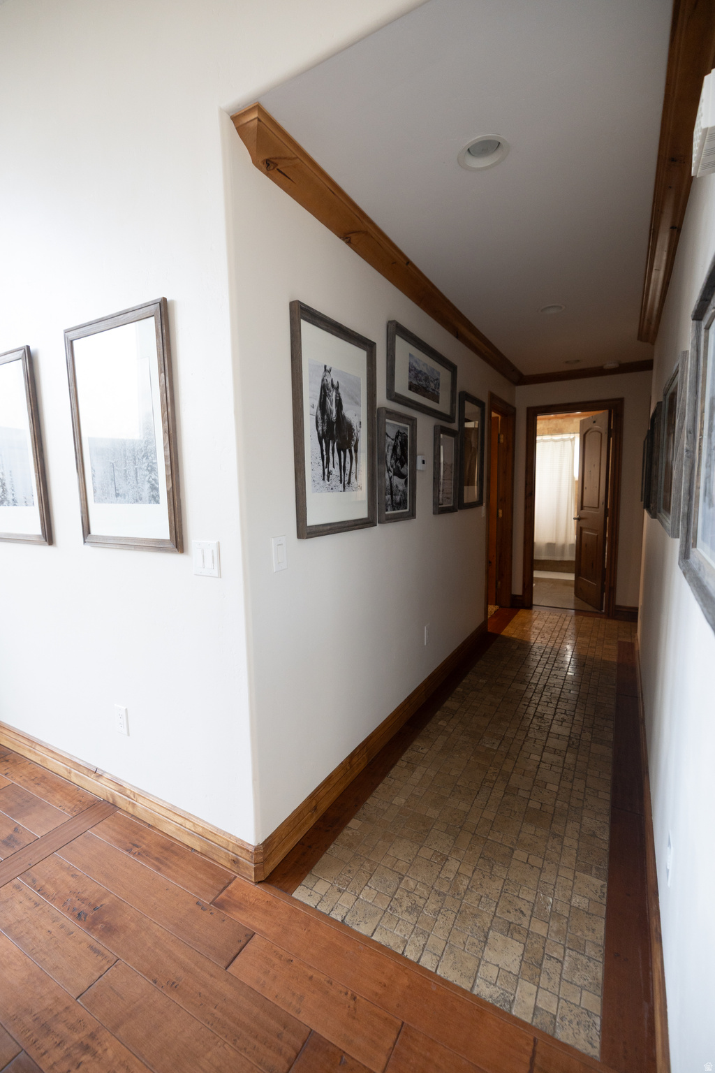 WILLOW CREEK HEIGHTS - Residential