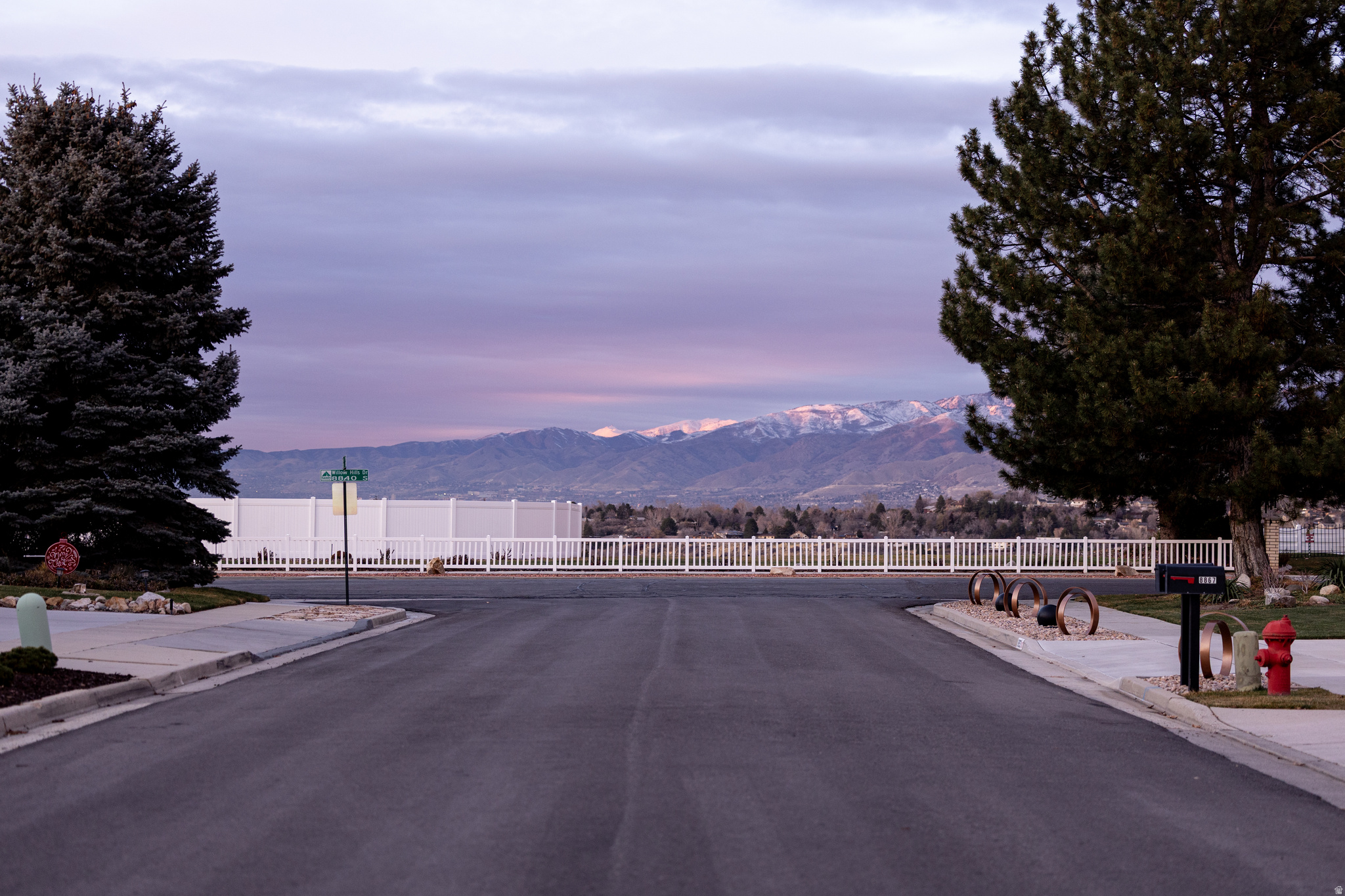 WILLOW CREEK HEIGHTS - Residential