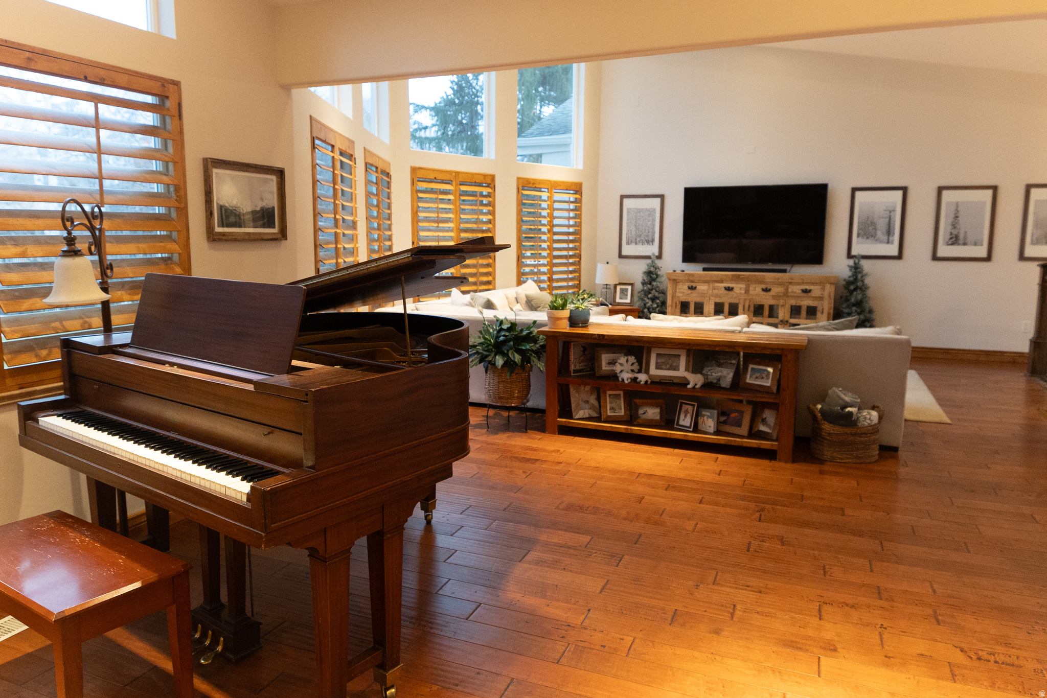 WILLOW CREEK HEIGHTS - Residential