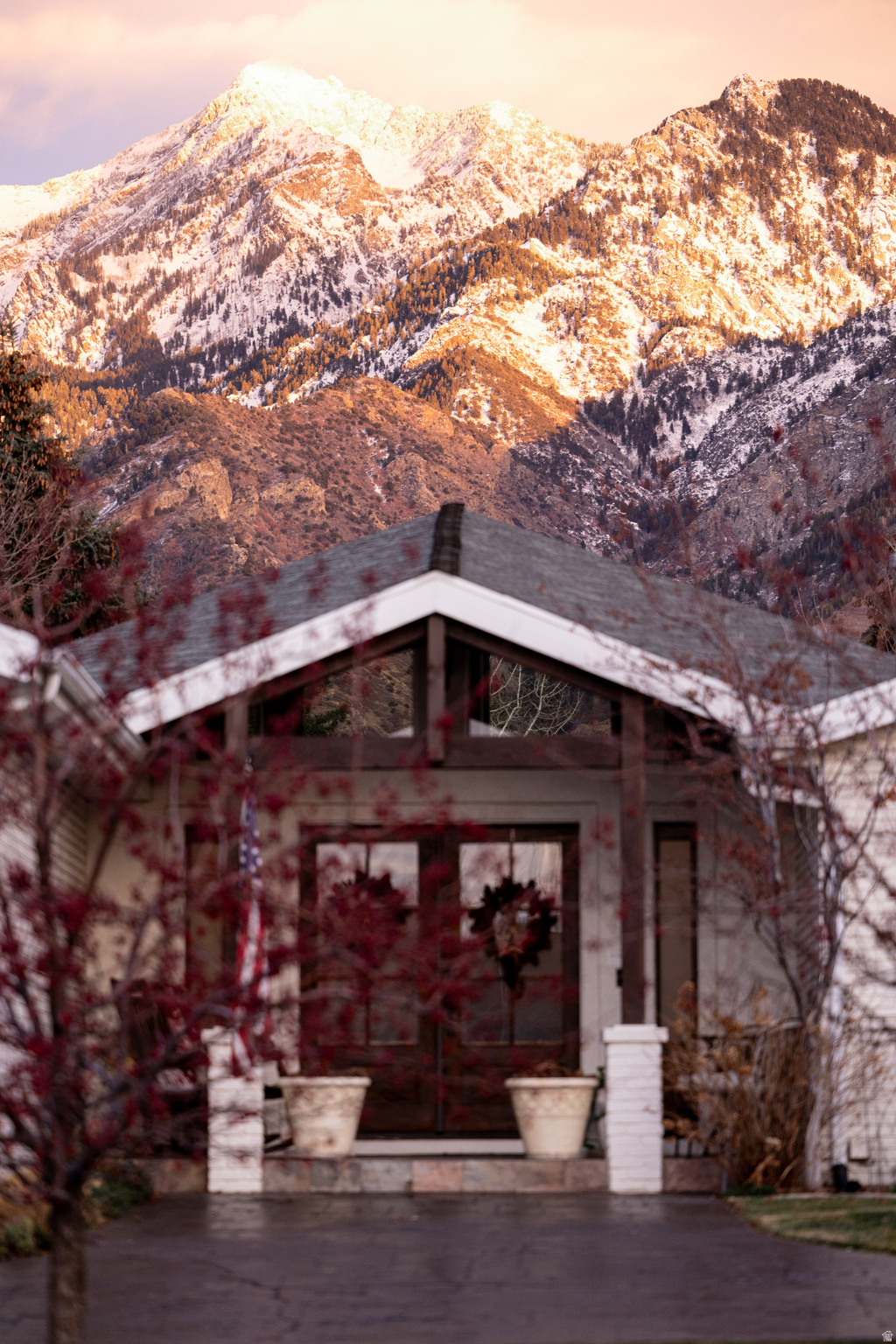 WILLOW CREEK HEIGHTS - Residential