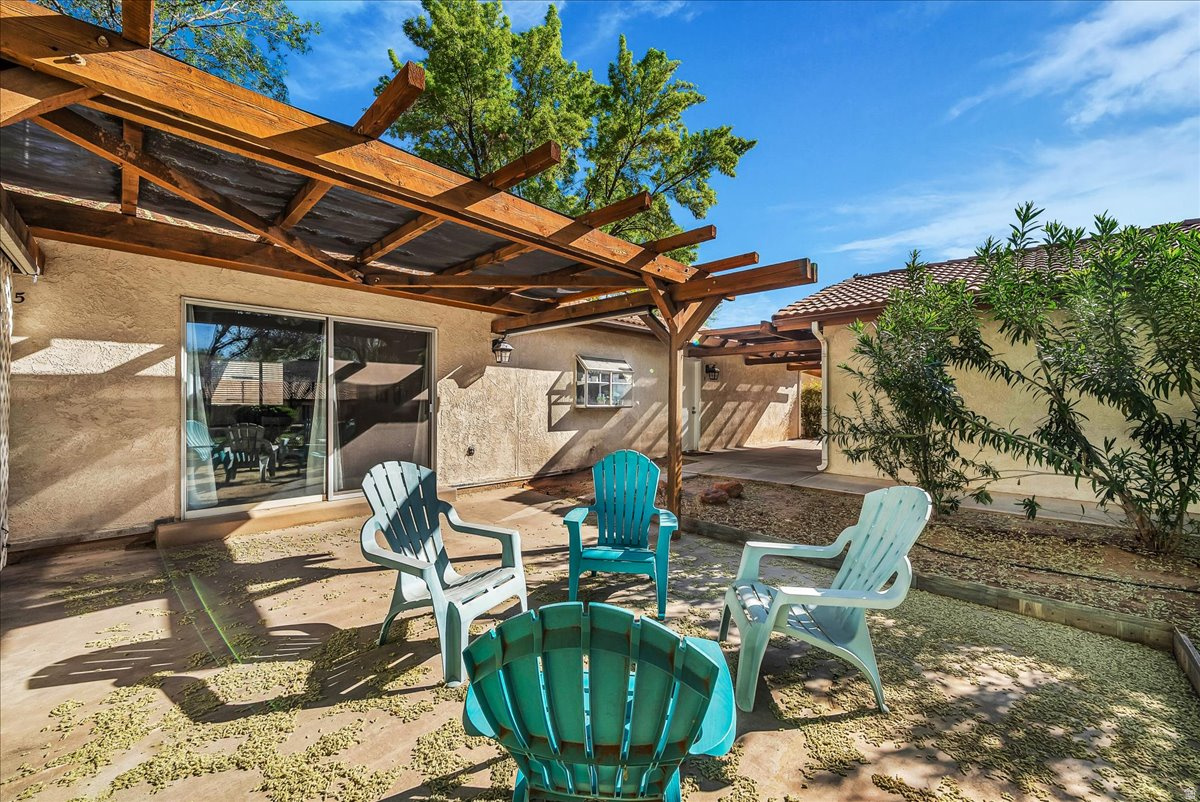 SUNFLOWER DEVELOPMENT - Residential