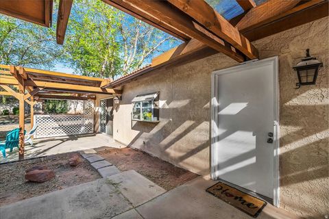 Tiny photo for 320 N SUNFLOWER DR #5, Saint George, UT 84790 (MLS # 2147296)