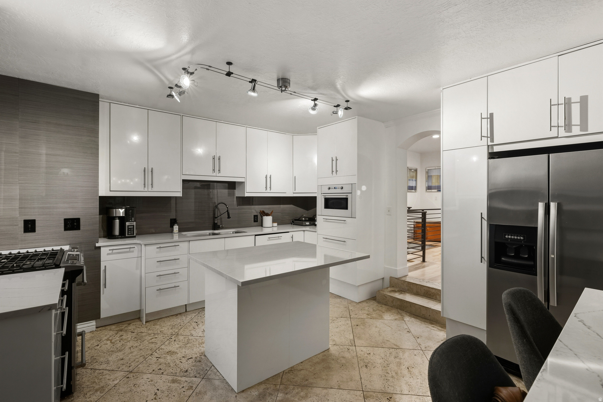 SUGARHOUSE CNTRY CLU - Residential