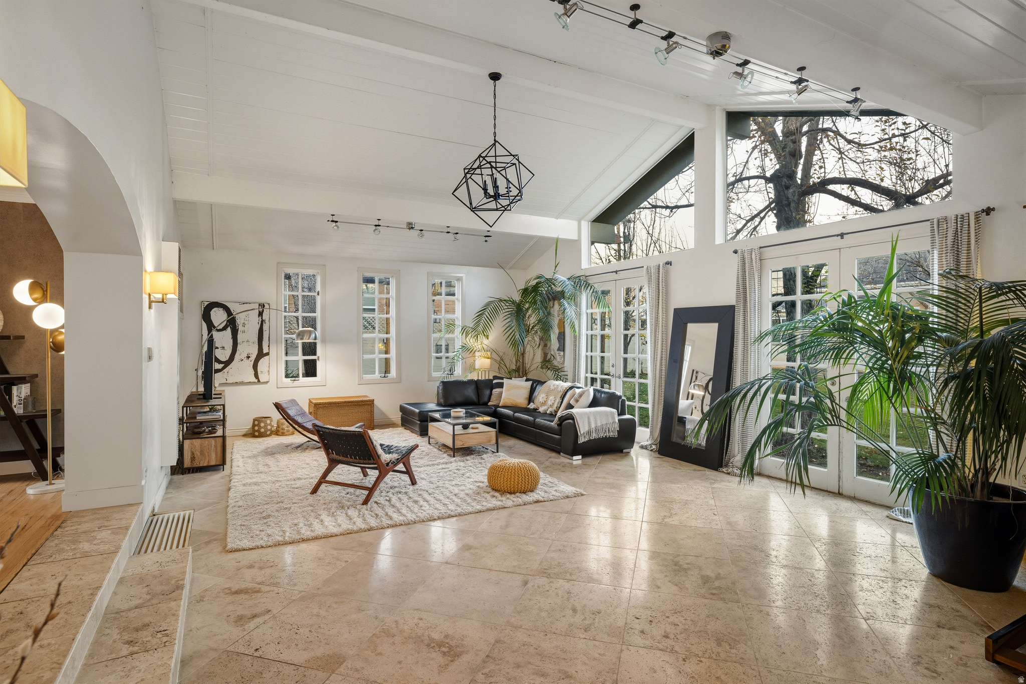 SUGARHOUSE CNTRY CLU - Residential