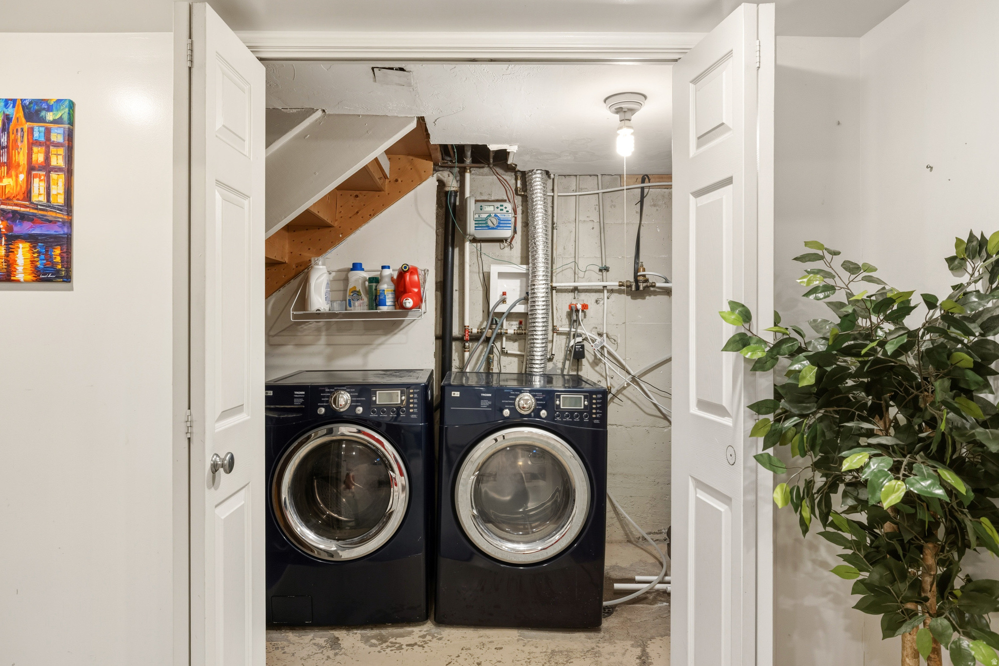 SUGARHOUSE CNTRY CLU - Residential