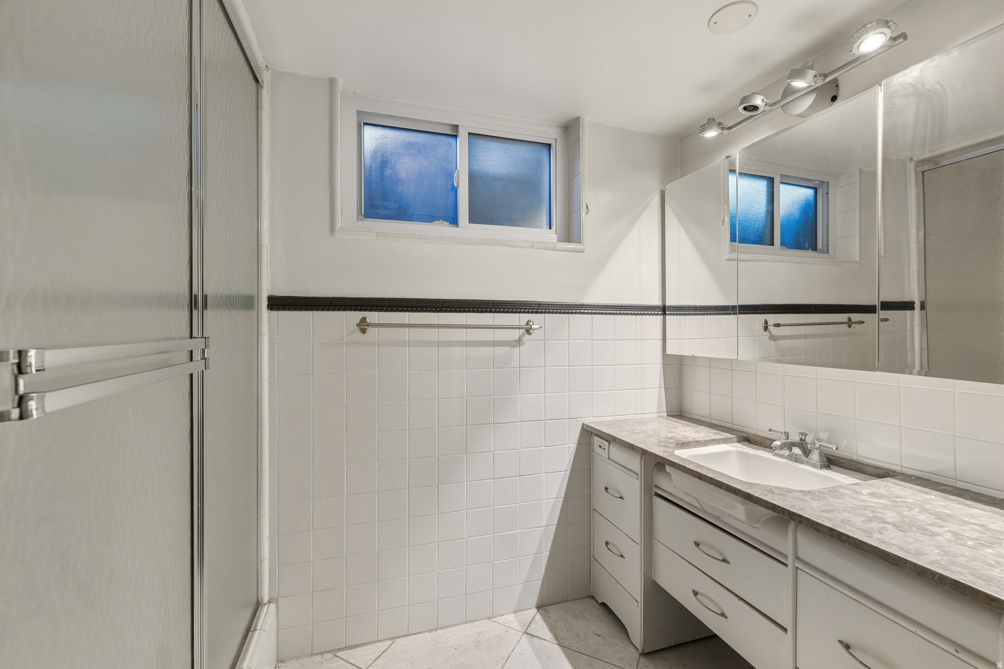 SUGARHOUSE CNTRY CLU - Residential