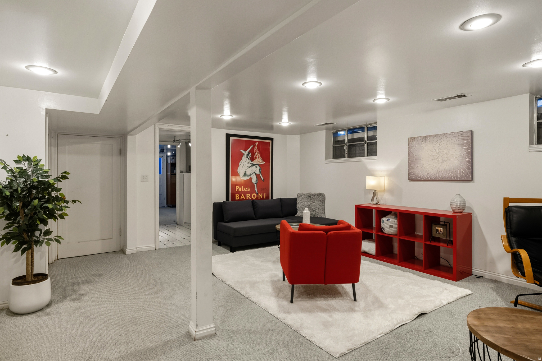 SUGARHOUSE CNTRY CLU - Residential