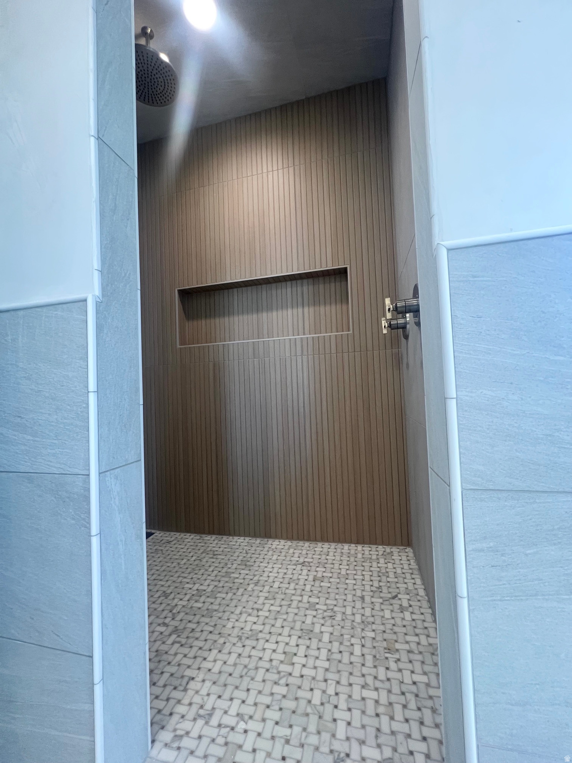 HOLDAWAY FIELDS - Residential