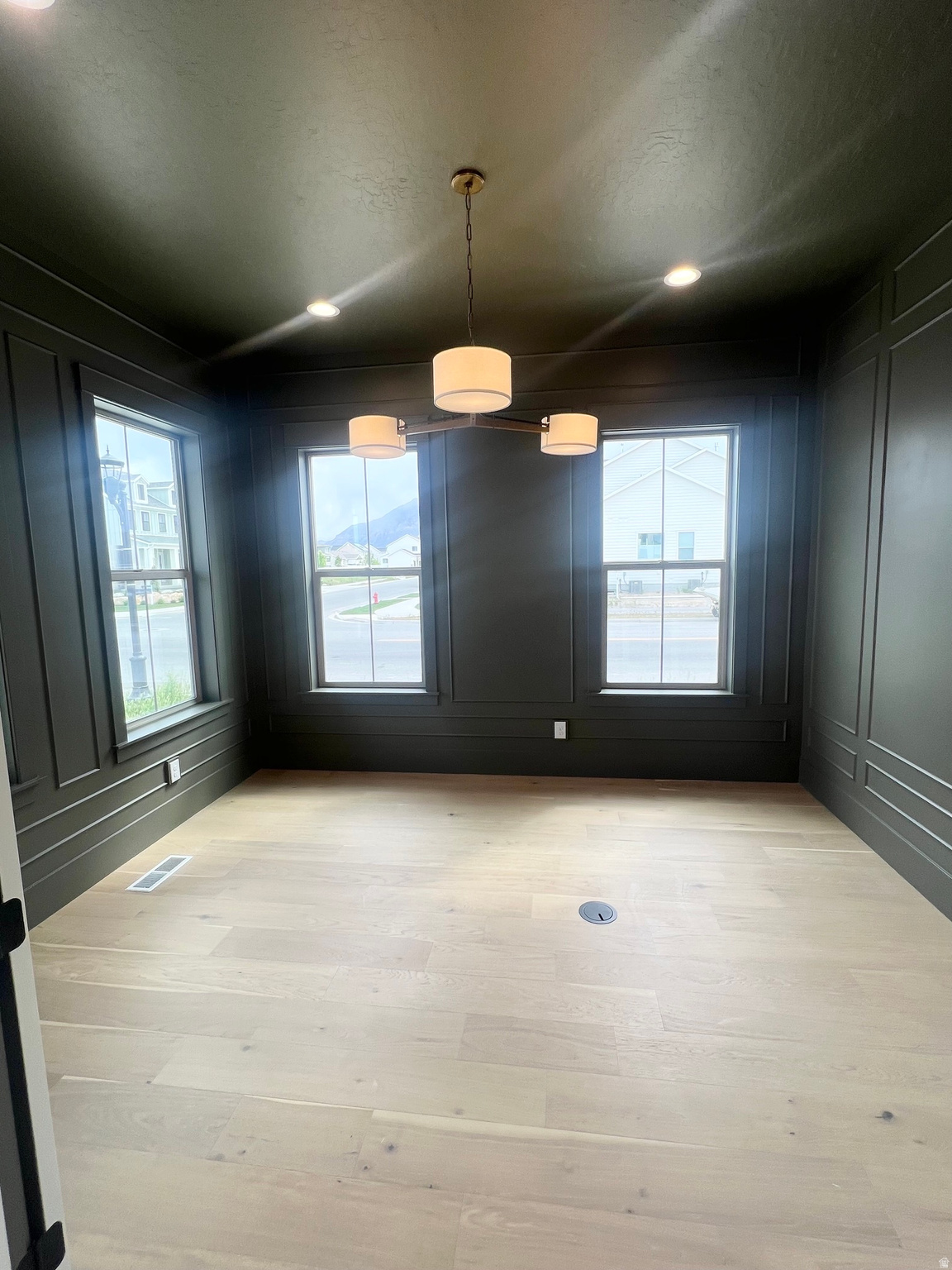 HOLDAWAY FIELDS - Residential