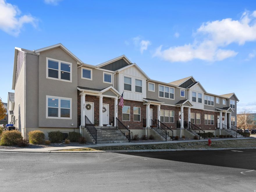 Welcome home to this beautifully maintained end-unit townhouse. This home offers added privacy thanks to its desirable end-unit location, while being ideally located near a neighborhood park, local schools, and the community clubhouse that's perfect for gatherings and events. Inside, you'll love the functional and stylish kitchen with great storage, enhanced by added pull out drawers in the cabinetrythat bring both convenience and a polished look. The open living area feels warm and inviting, complete with an added electric fireplace - perfect for cozy evenings at home. Thoughtful upgrades like a water softeneradd everyday comfort and value. Upstairs, the spacious master bedroom features a charming nook, ideal for a home office, reading area, or nursery setup, offering flexible space to fit your lifestyle. With its prime location, smart upgrades, and welcoming layout, this townhome blends comfort, convenience, and community living.