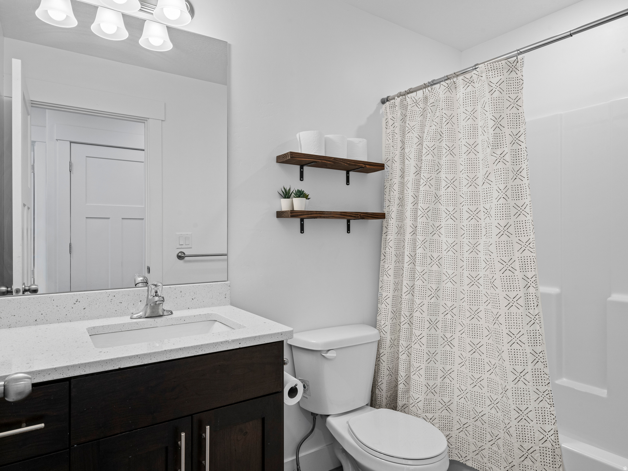 JUNIPER SPRINGS TOWNHOMES - Residential