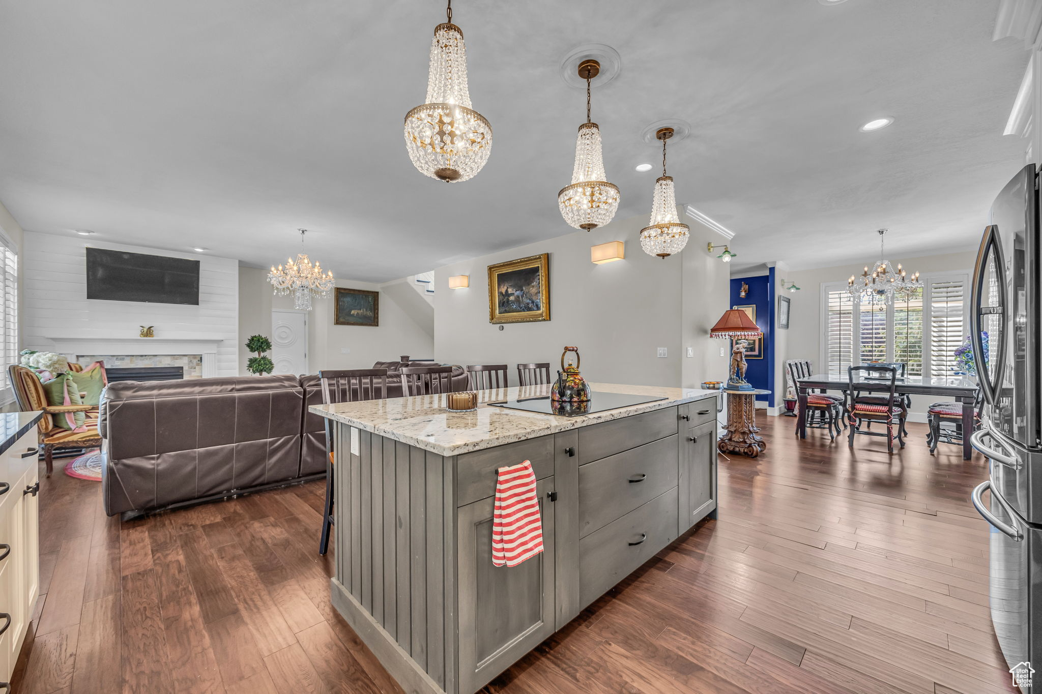 WHISPERWOOD COVE - Residential